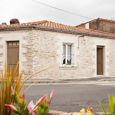 Il Etait Une Fois Chez Moi La Chambre Augustin Bed and Breakfast Le Loroux-Bottereau Exterior foto